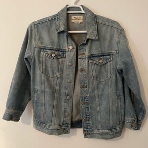 Madewell oversized trucker denim jacket size small